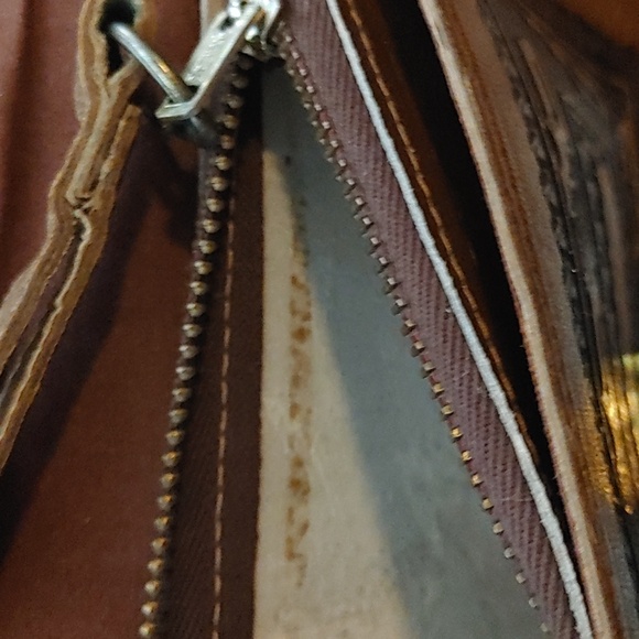 Vintage Mexico Tooled Leather Wallet - Picture 10 of 10